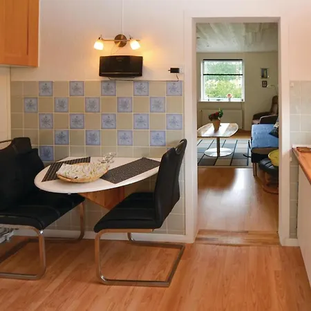 Stunning In With Kitchen Apartamento